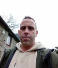 Rencontre Homme : Marc, 38 ans à France  Loudeac